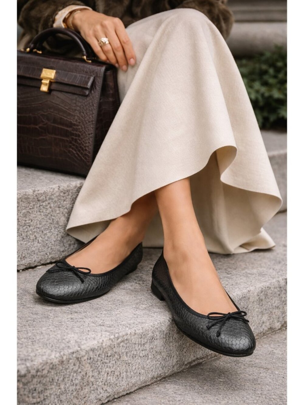 Summit Snake Embossed Black Leather Ballet Flats Womens EU 40 US 9 Made in Italy